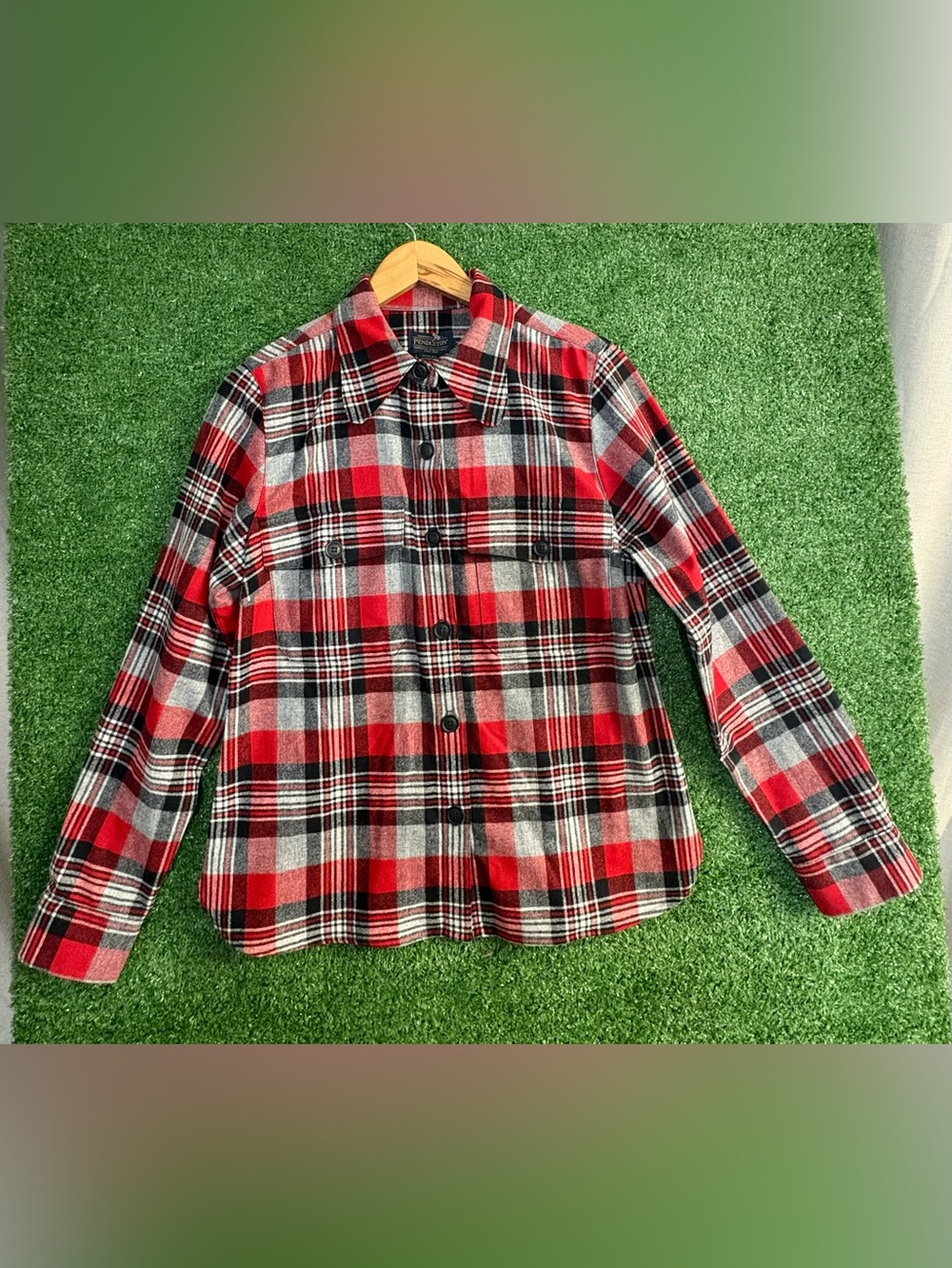 Pendleton | NWT Men's Lodge Ultra Luxe Merino Wool Flannel Plaid Shirt Sz Medium